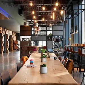 Hotel Moxy Fountainbridge ****