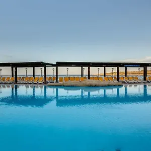 Ax Sunny Coast & Aparthotel